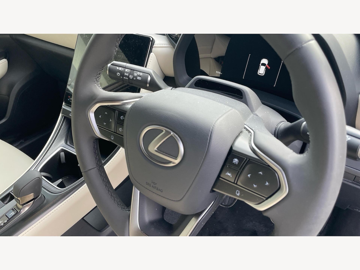 Used Lexus LBX 2024 for sale - 77130645: Photo 13