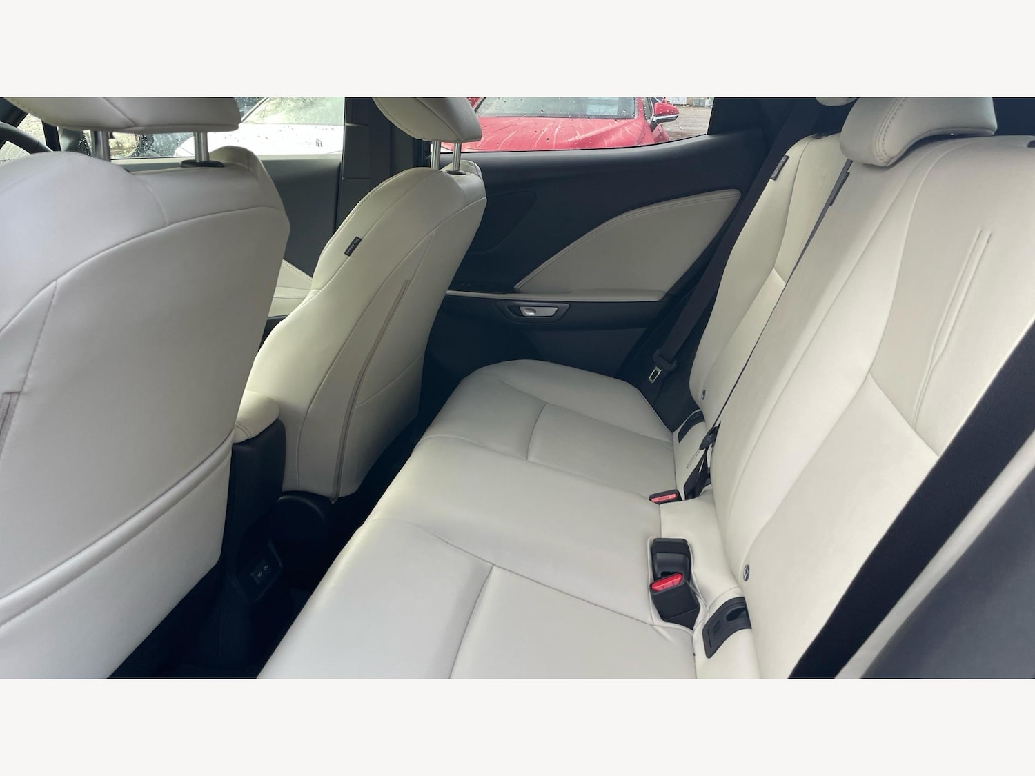 Used Lexus LBX 2024 for sale - 77130645: Photo 16