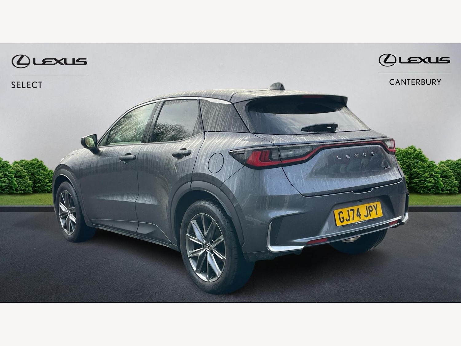 Used Lexus LBX 2024 for sale - 77130645: Photo 2