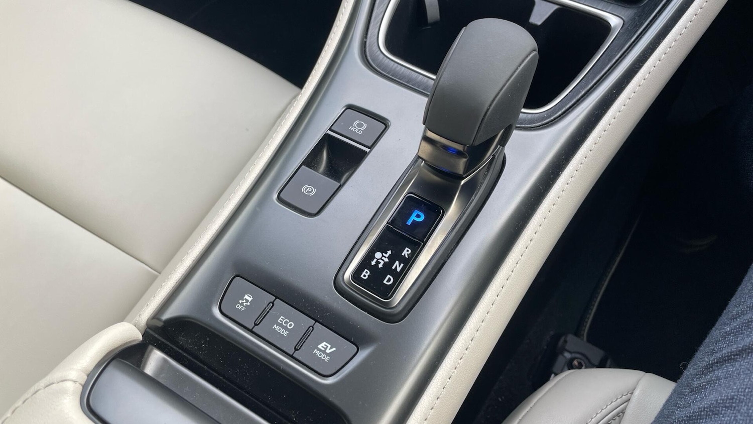 Used Lexus LBX 2024 for sale - 77130645: Photo 40