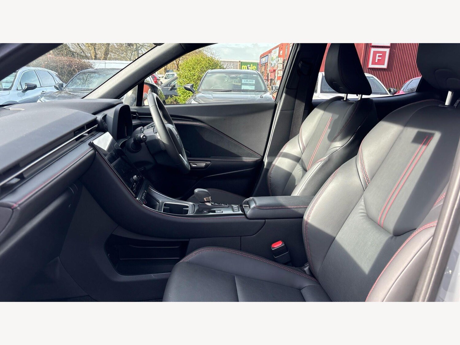 Used Lexus LBX for sale - 77853080: Photo 8