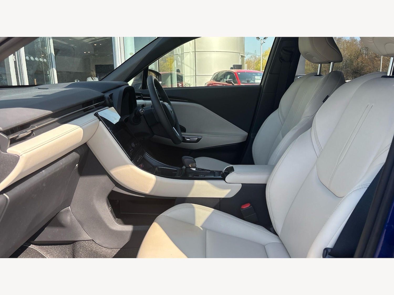 Used Lexus LBX 2024 for sale - 77957530: Photo 8