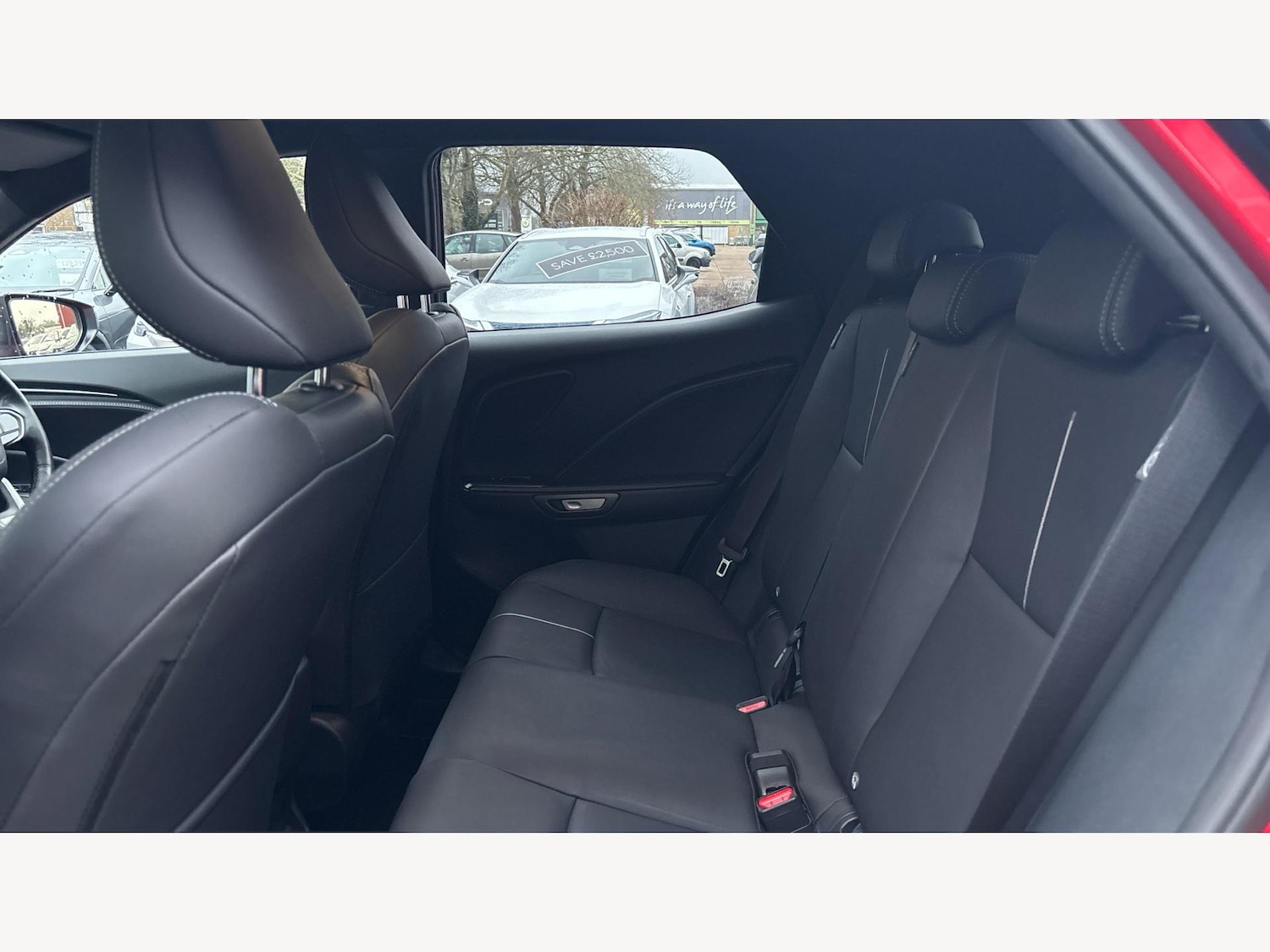 Used Lexus LBX 2024 for sale - 77425810: Photo 16