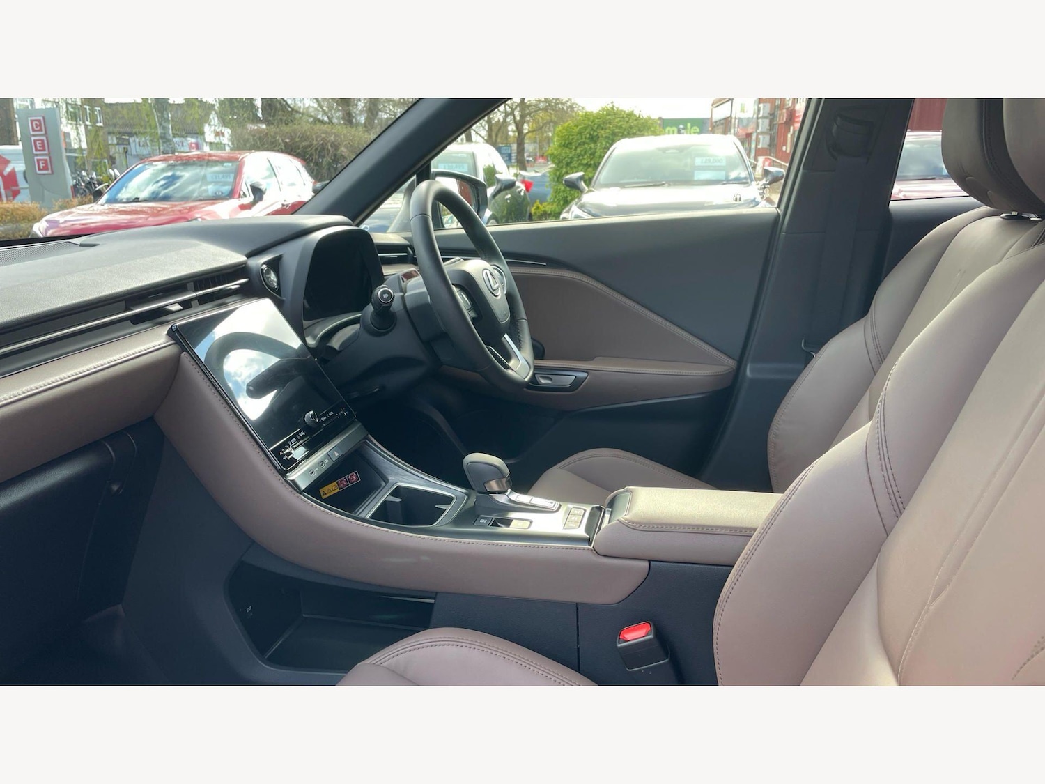 Used Lexus LBX for sale - 78127909: Photo 8