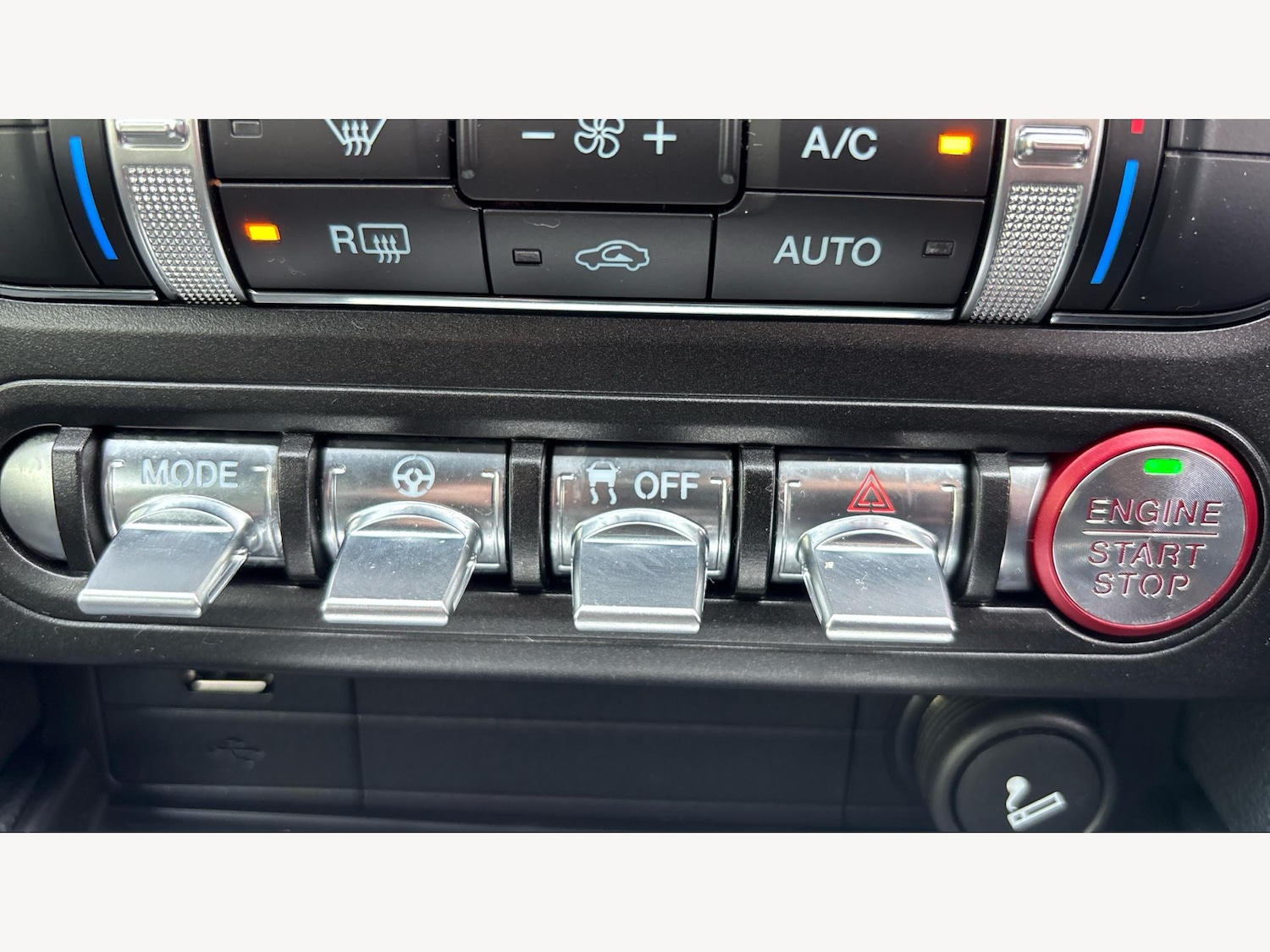 Used Ford Mustang 2020 for sale - 77376402: Photo 23