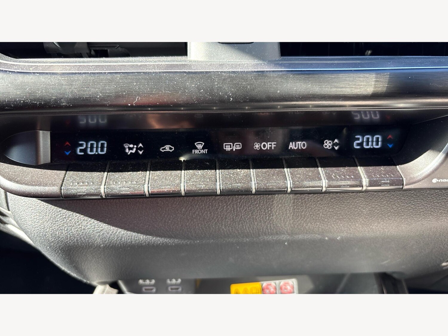 Used Lexus UX 2023 for sale - 75857553: Photo 24