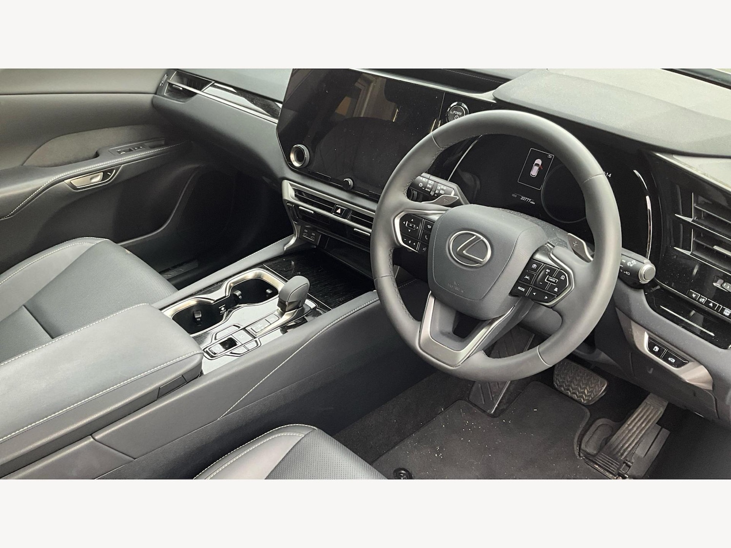 Used Lexus RX 2023 for sale - 76485502: Photo 9