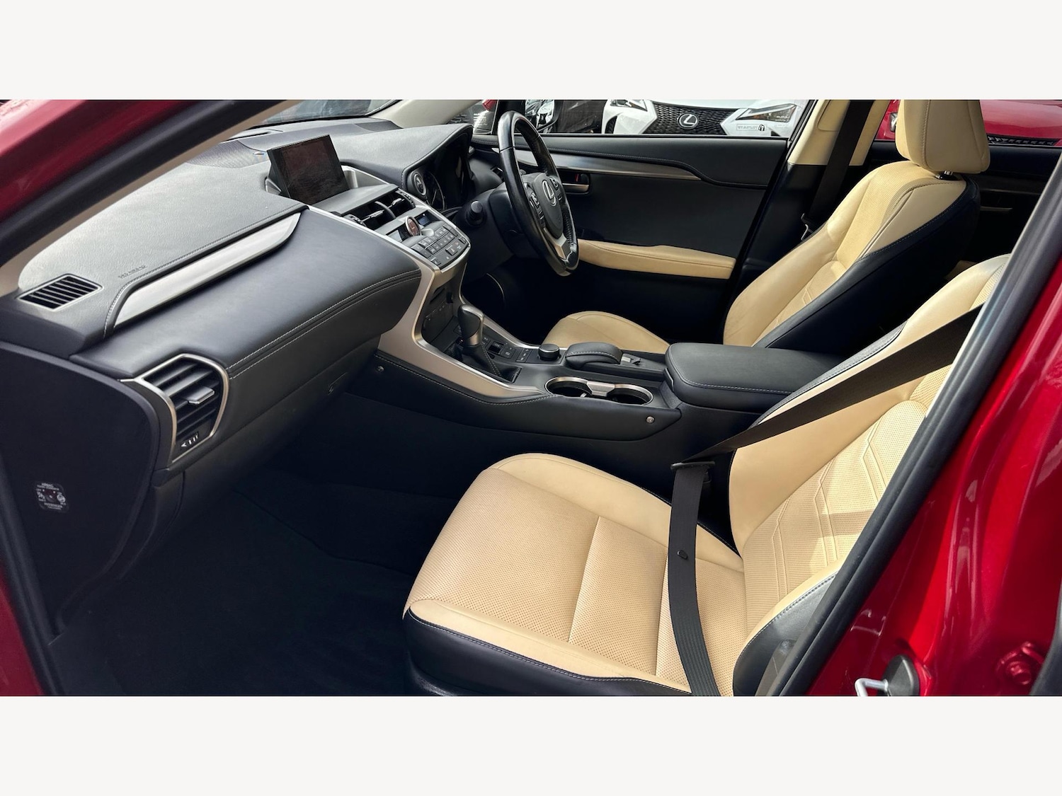 Used Lexus NX 2015 for sale - 76689997: Photo 8