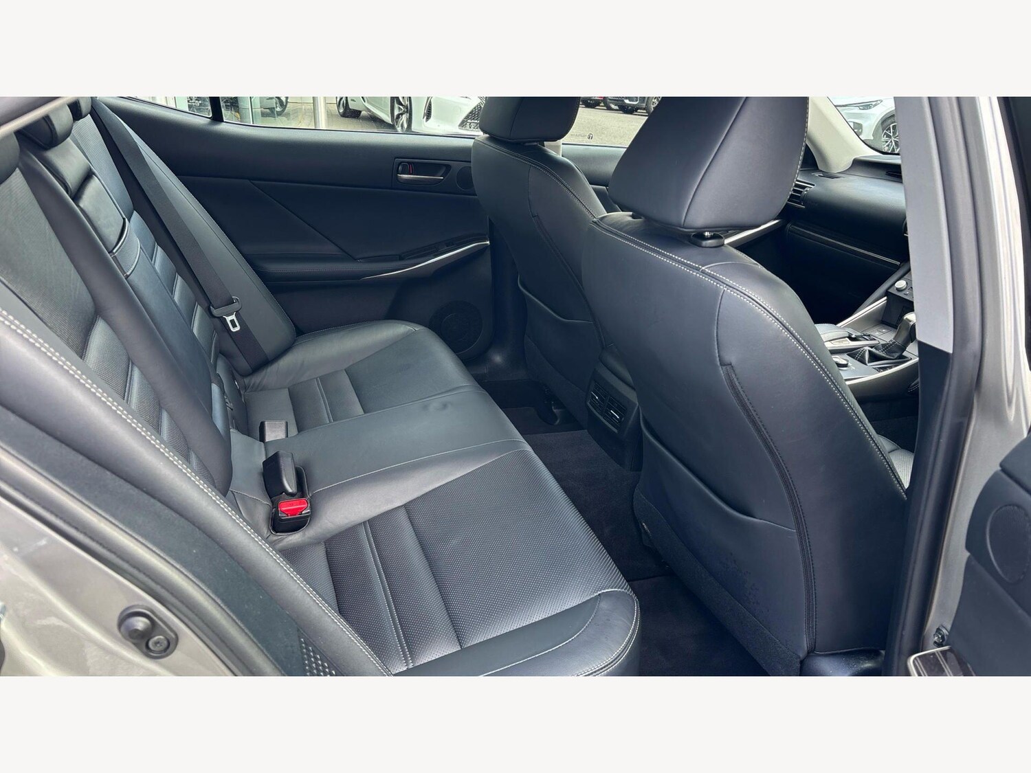 Used Lexus IS 2017 for sale - 77853207: Photo 11