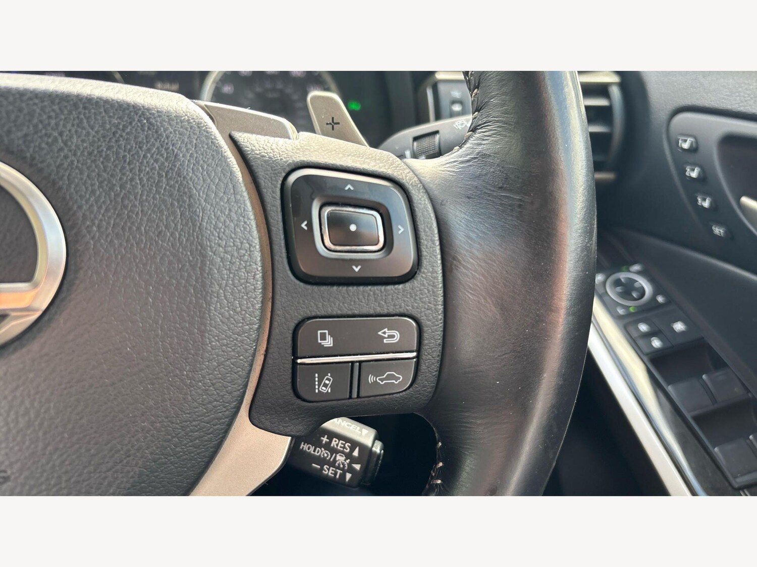 Used Lexus IS 2017 for sale - 77853207: Photo 29