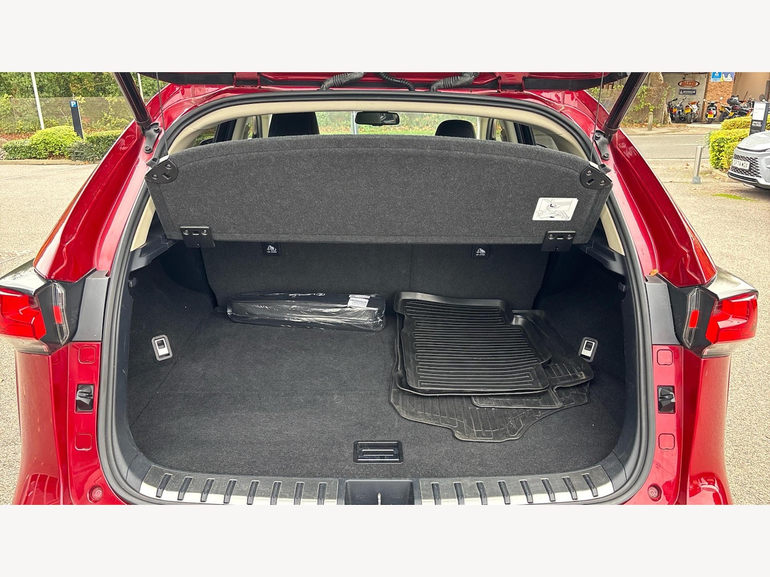 Used Lexus NX 2019 for sale - 76337337: Photo 17