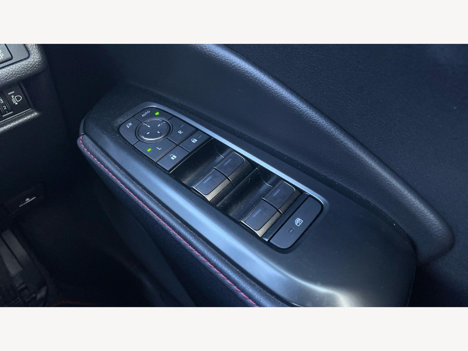 Used Lexus LBX 2024 for sale - 78058134: Photo 29