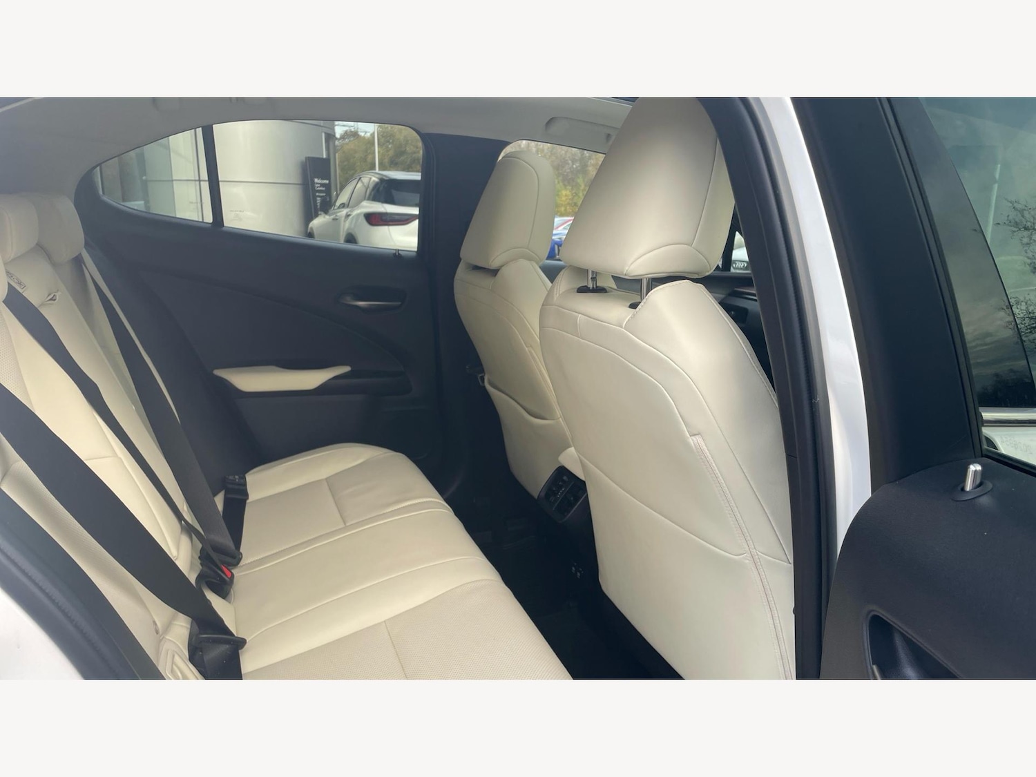 Used Lexus UX 2019 for sale - 76499770: Photo 11