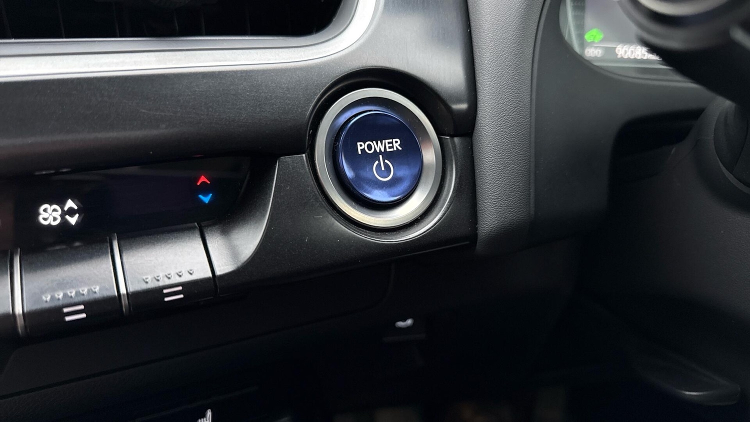 Used Lexus UX 2019 for sale - 77696107: Photo 33