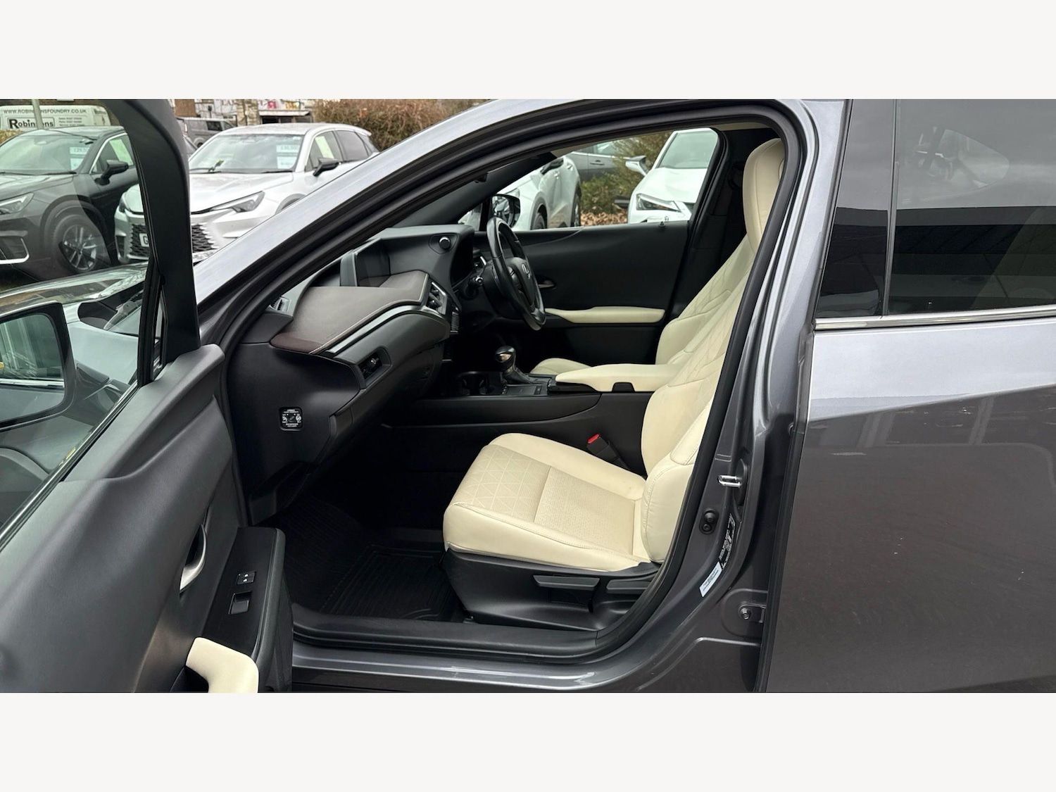 Used Lexus UX 2019 for sale - 77696107: Photo 8