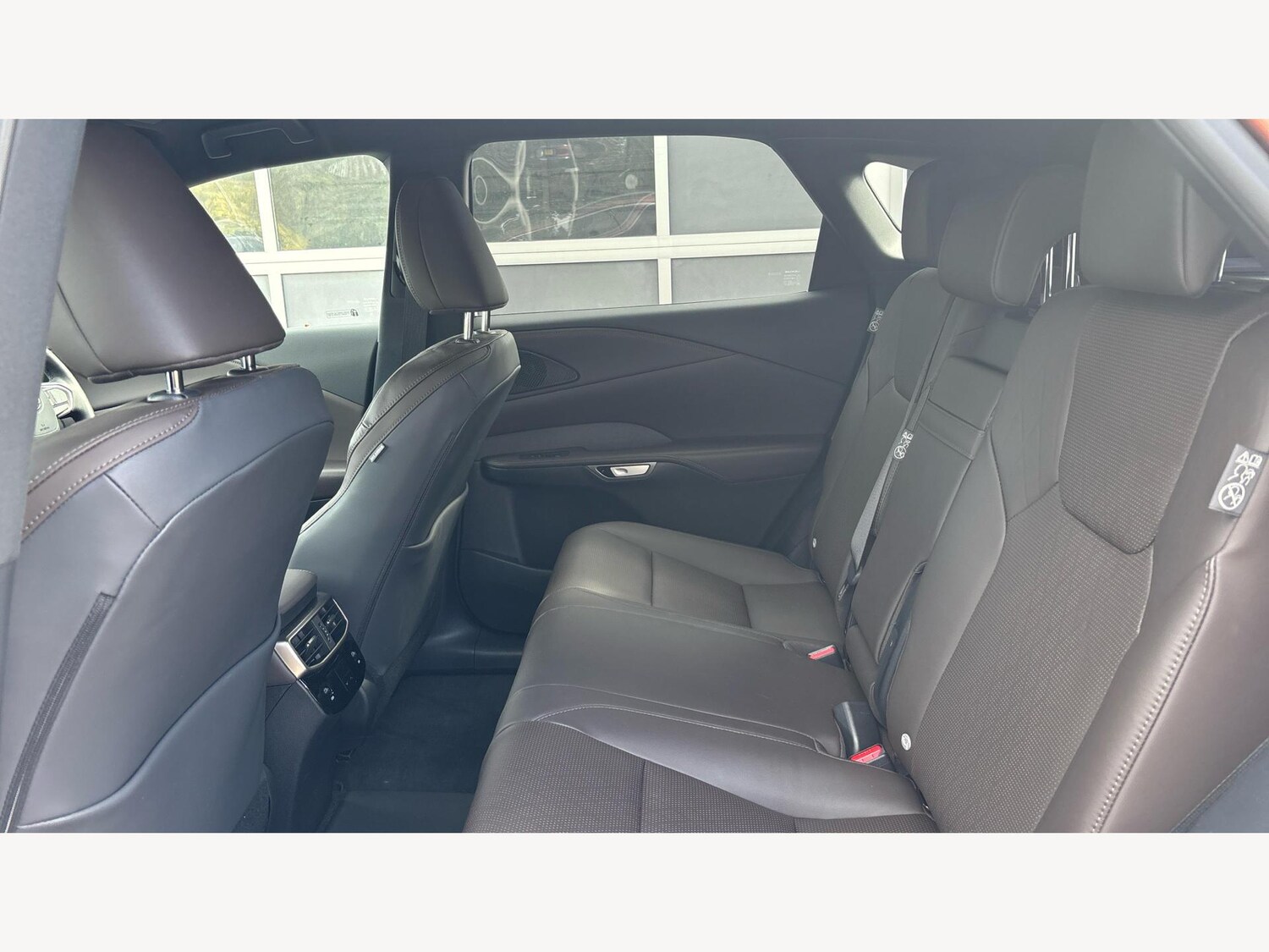 Used Lexus RX 2023 for sale - 75741483: Photo 16