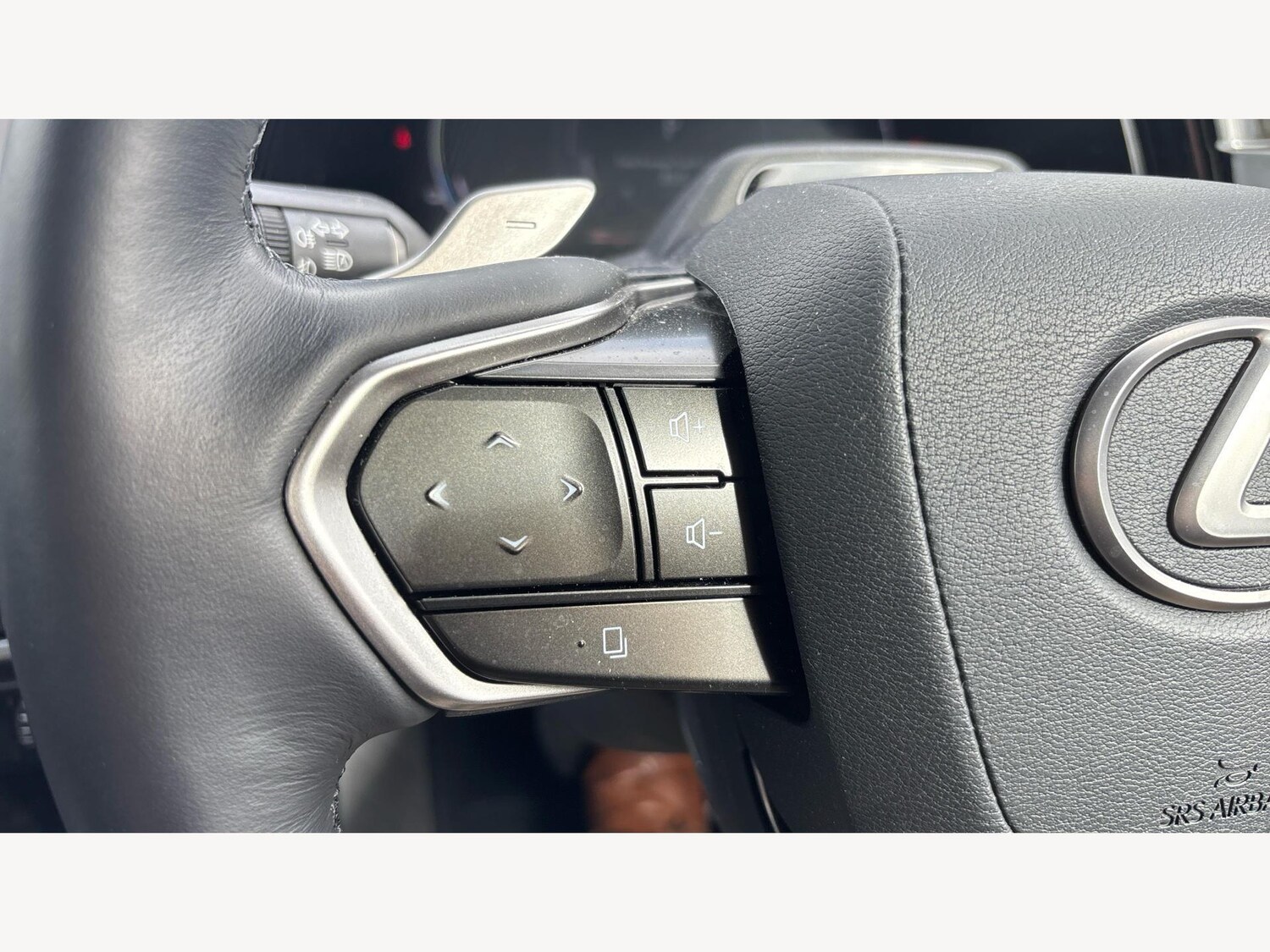 Used Lexus RX 2023 for sale - 75741483: Photo 24