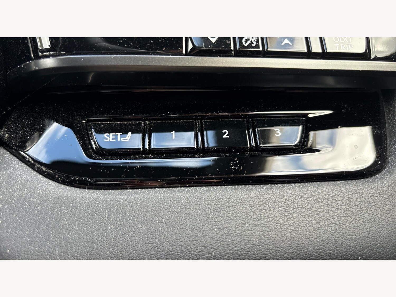 Used Lexus RX 2023 for sale - 75741483: Photo 27