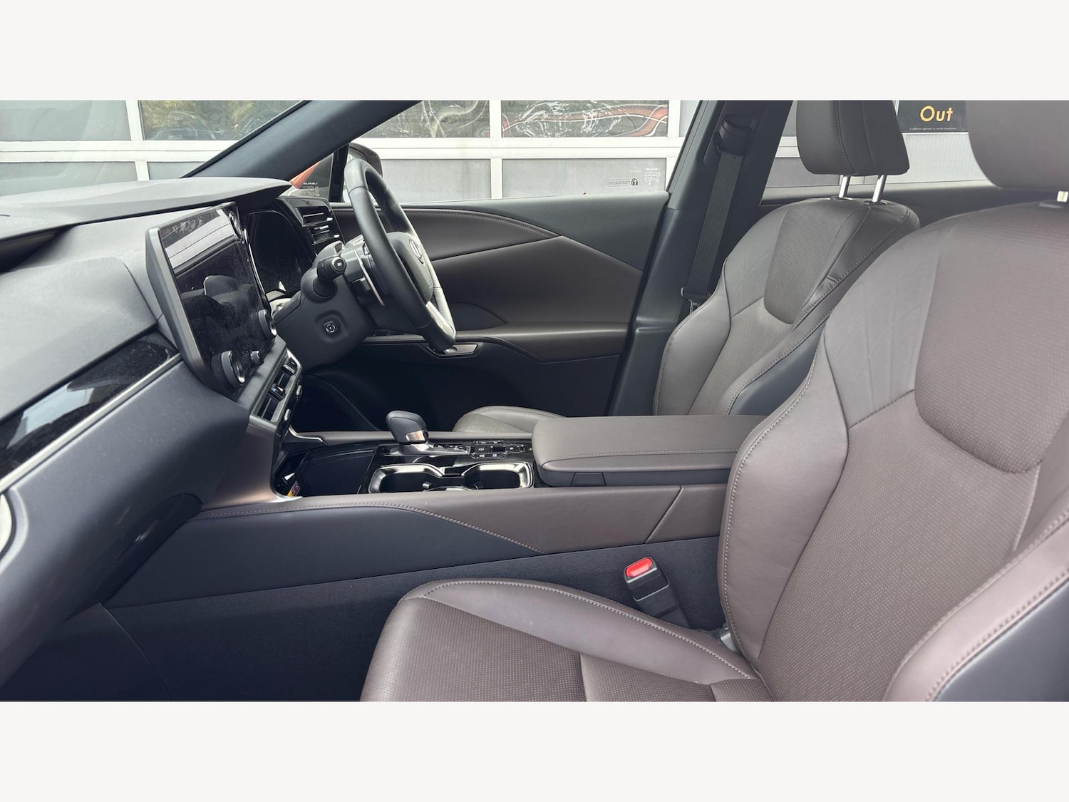 Used Lexus RX 2023 for sale - 75741483: Photo 8