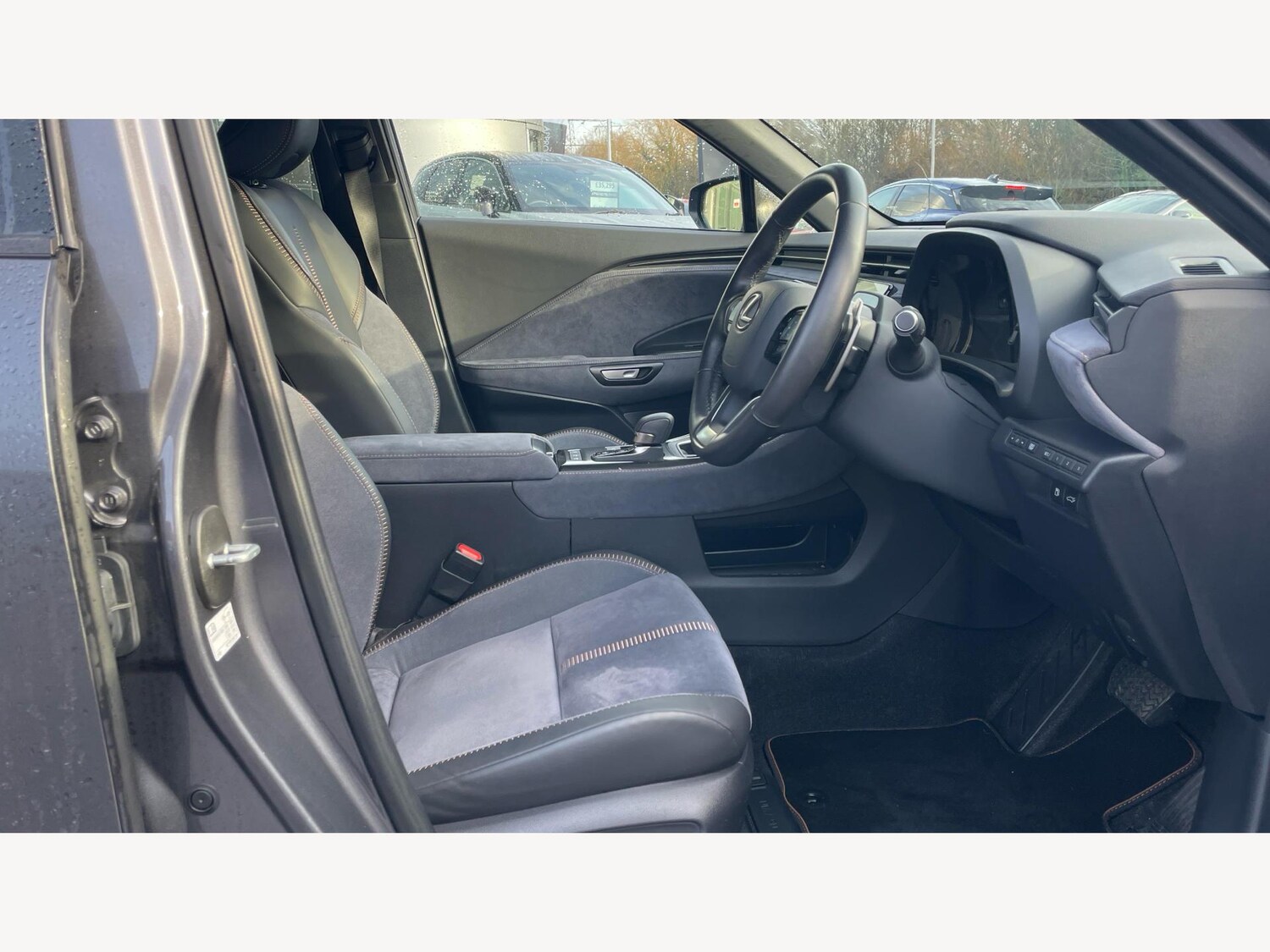 Used Lexus LBX 2024 for sale - 77109122: Photo 15