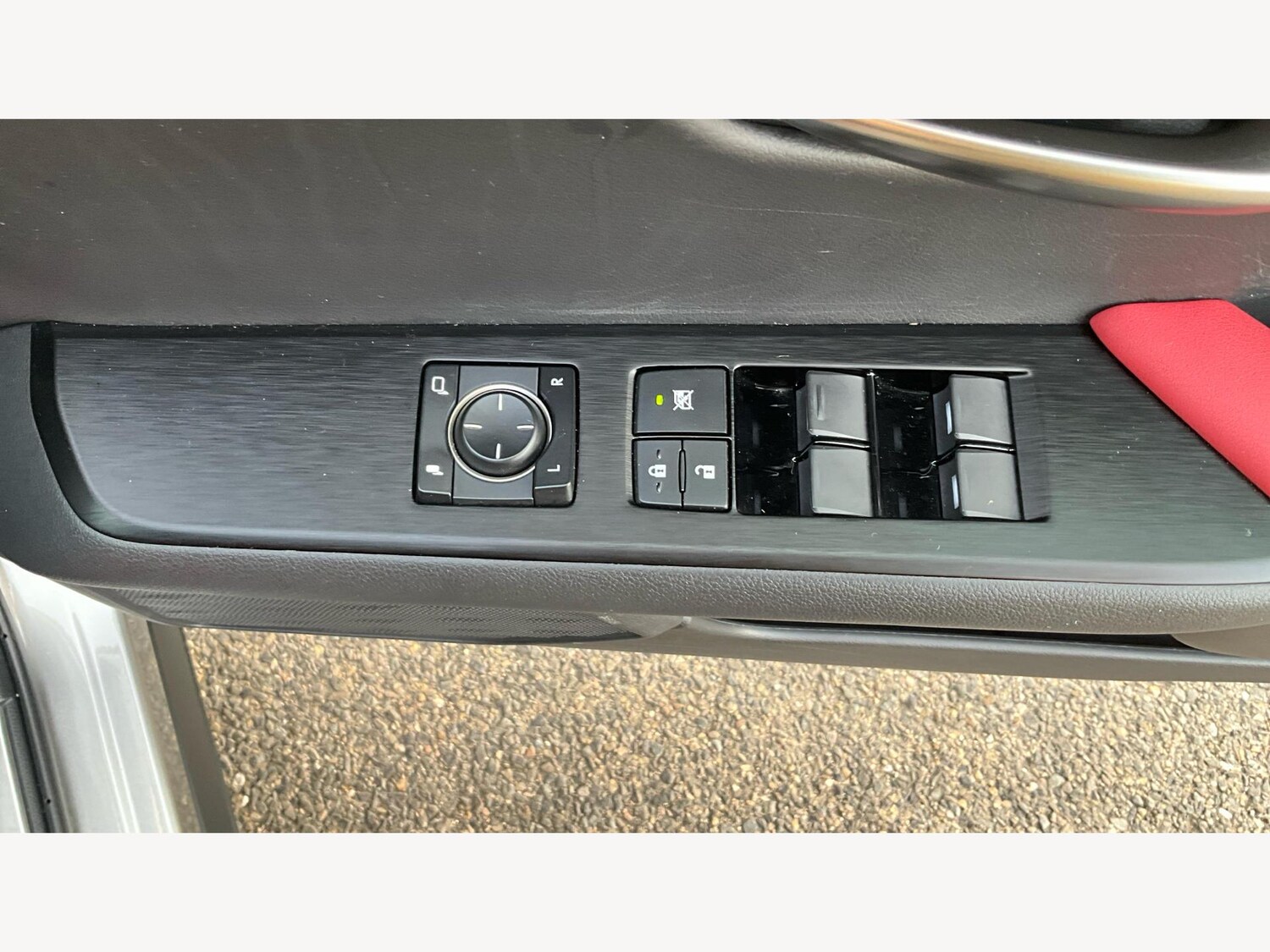 Used Lexus UX 2020 for sale - 76584623: Photo 28