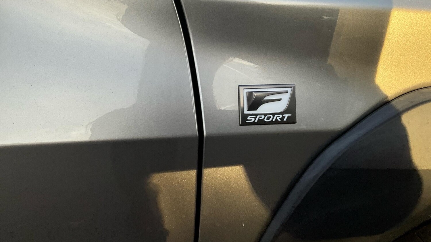 Used Lexus UX 2020 for sale - 76584623: Photo 40