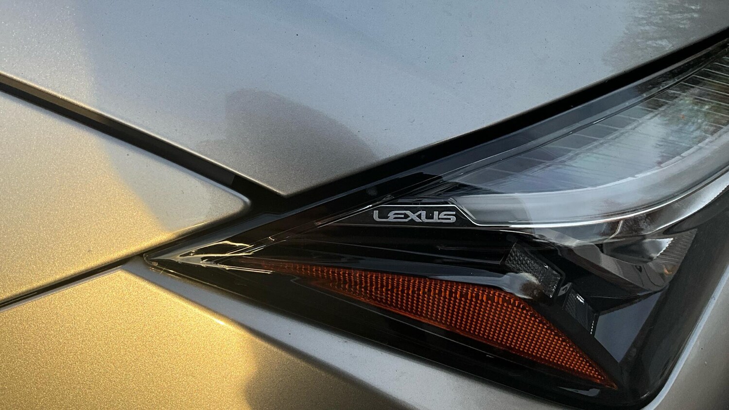 Used Lexus UX 2020 for sale - 76584623: Photo 41