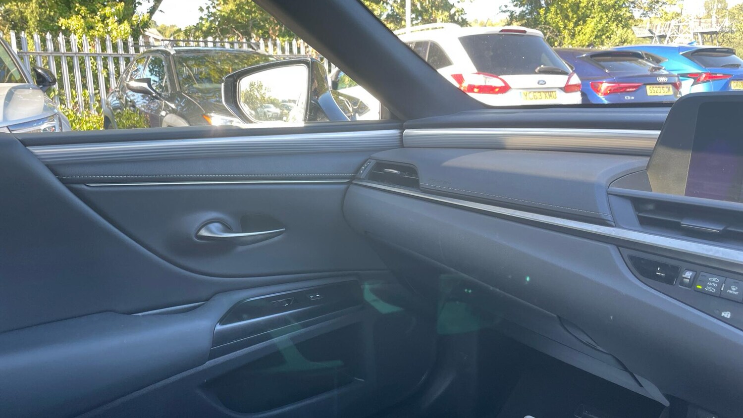 Used Lexus ES 2021 for sale - 76109095: Photo 41