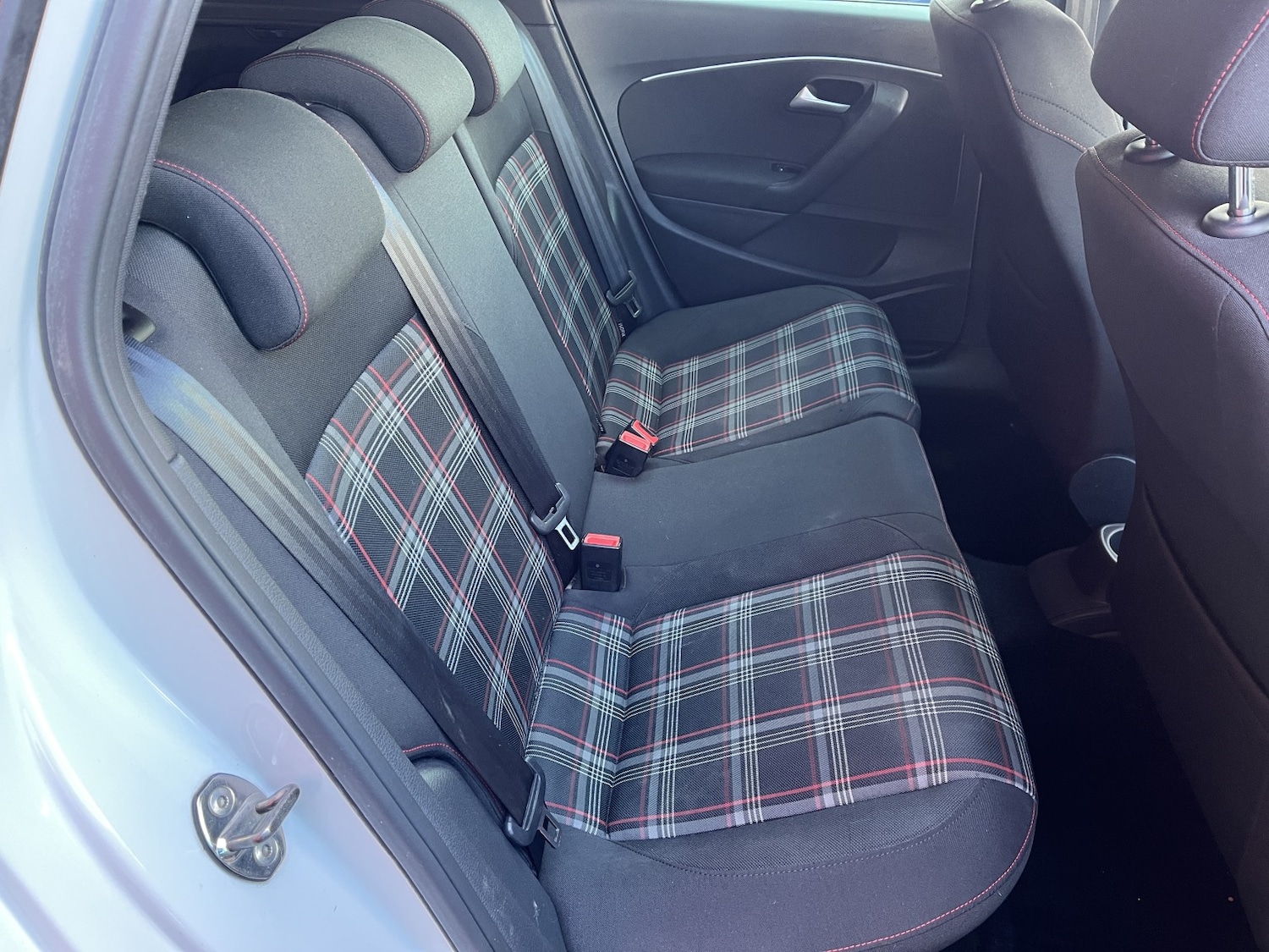 Used Volkswagen Polo 2015 for sale - 78213469: Photo 6