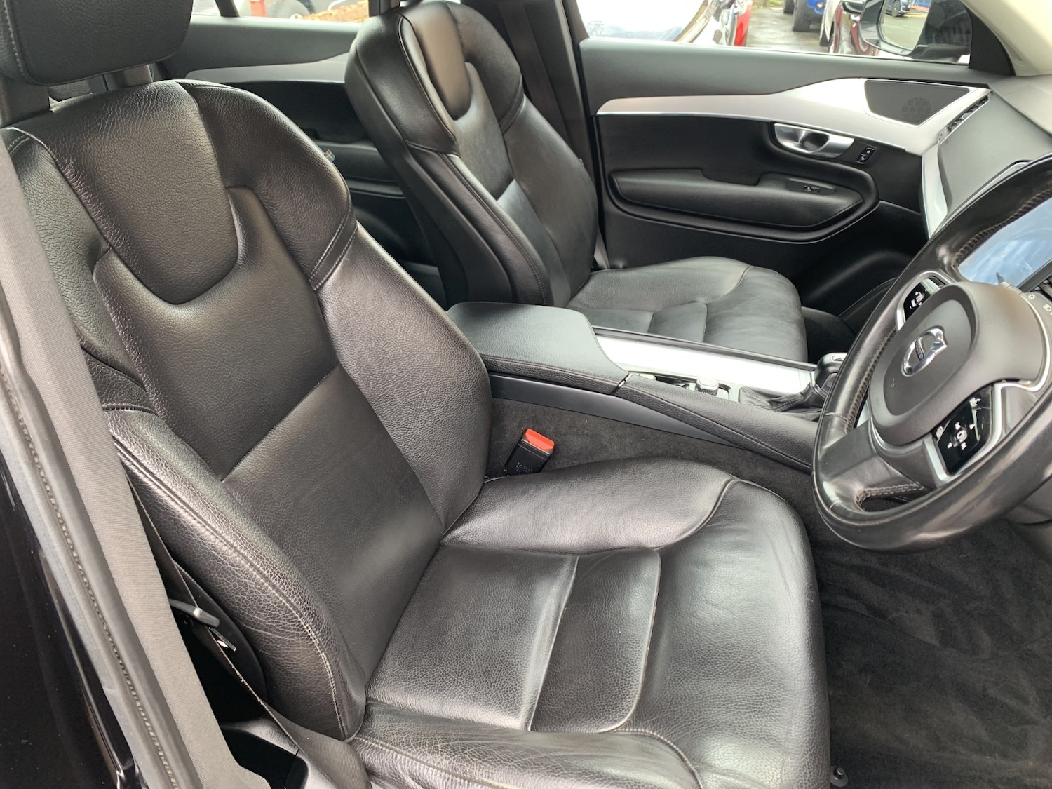 Used Volvo XC90 2017 for sale - 78064158: Photo 3