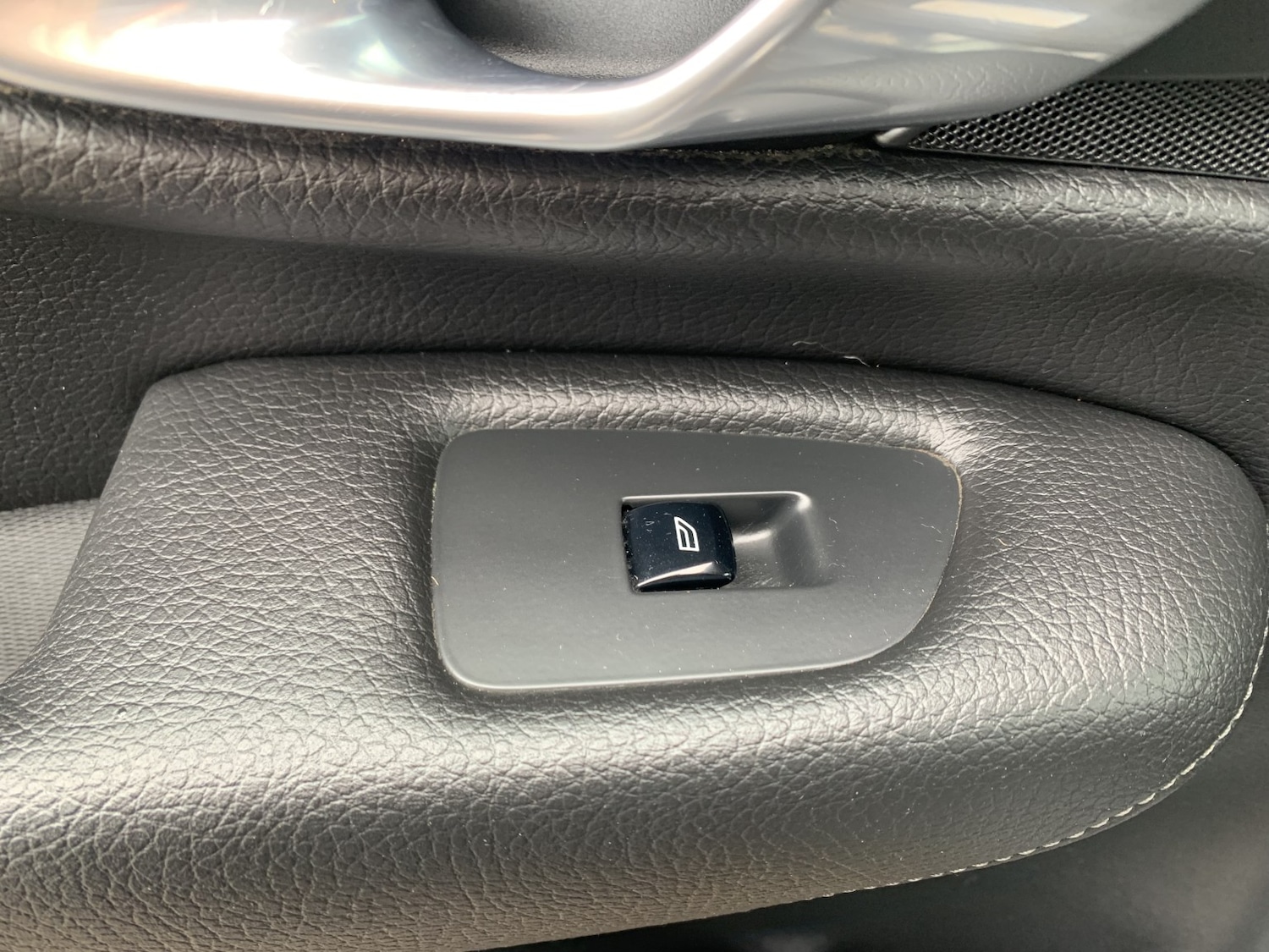 Used Volvo XC90 2017 for sale - 78064158: Photo 45