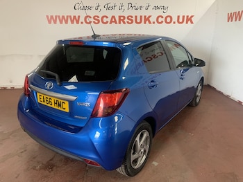 Used Toyota Yaris 2016 for sale - 78770064: Photo