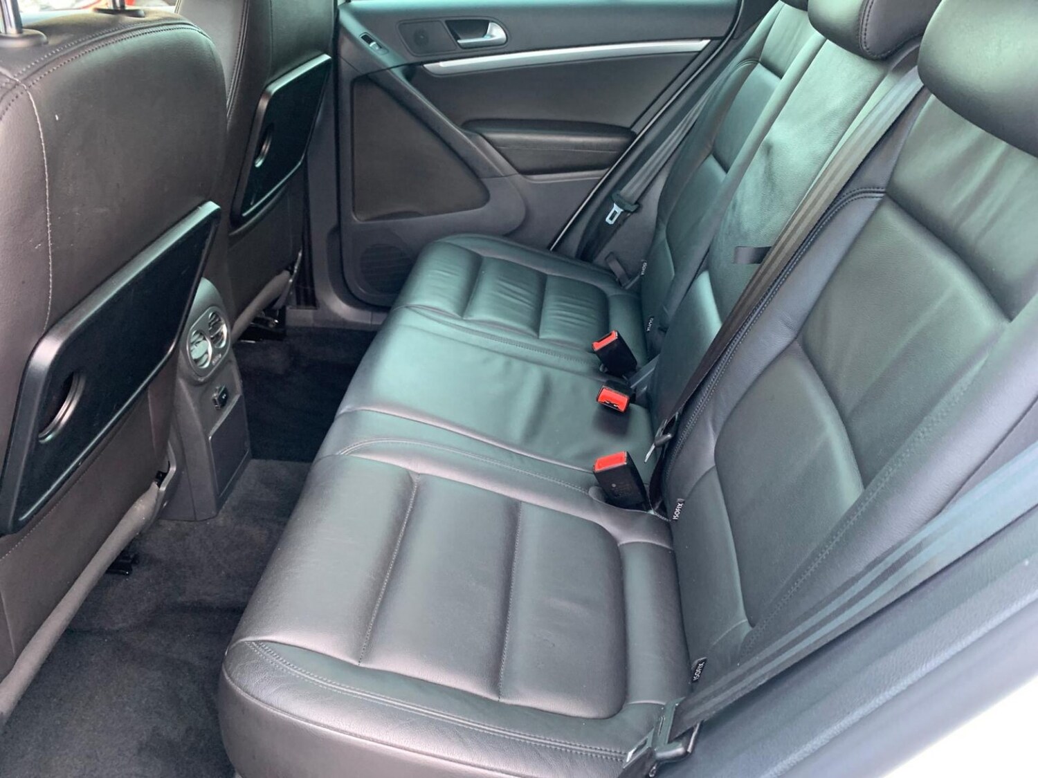 Used Volkswagen Tiguan 2014 for sale - 77721229: Photo 11