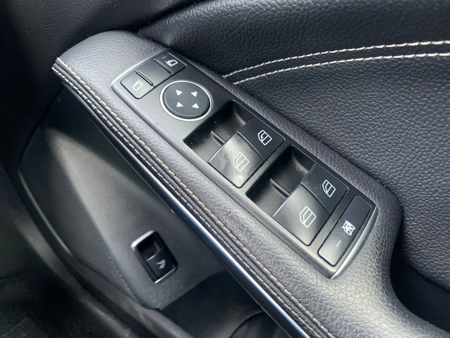 Used Mercedes-Benz CLA 2014 for sale - 77822284: Photo 34