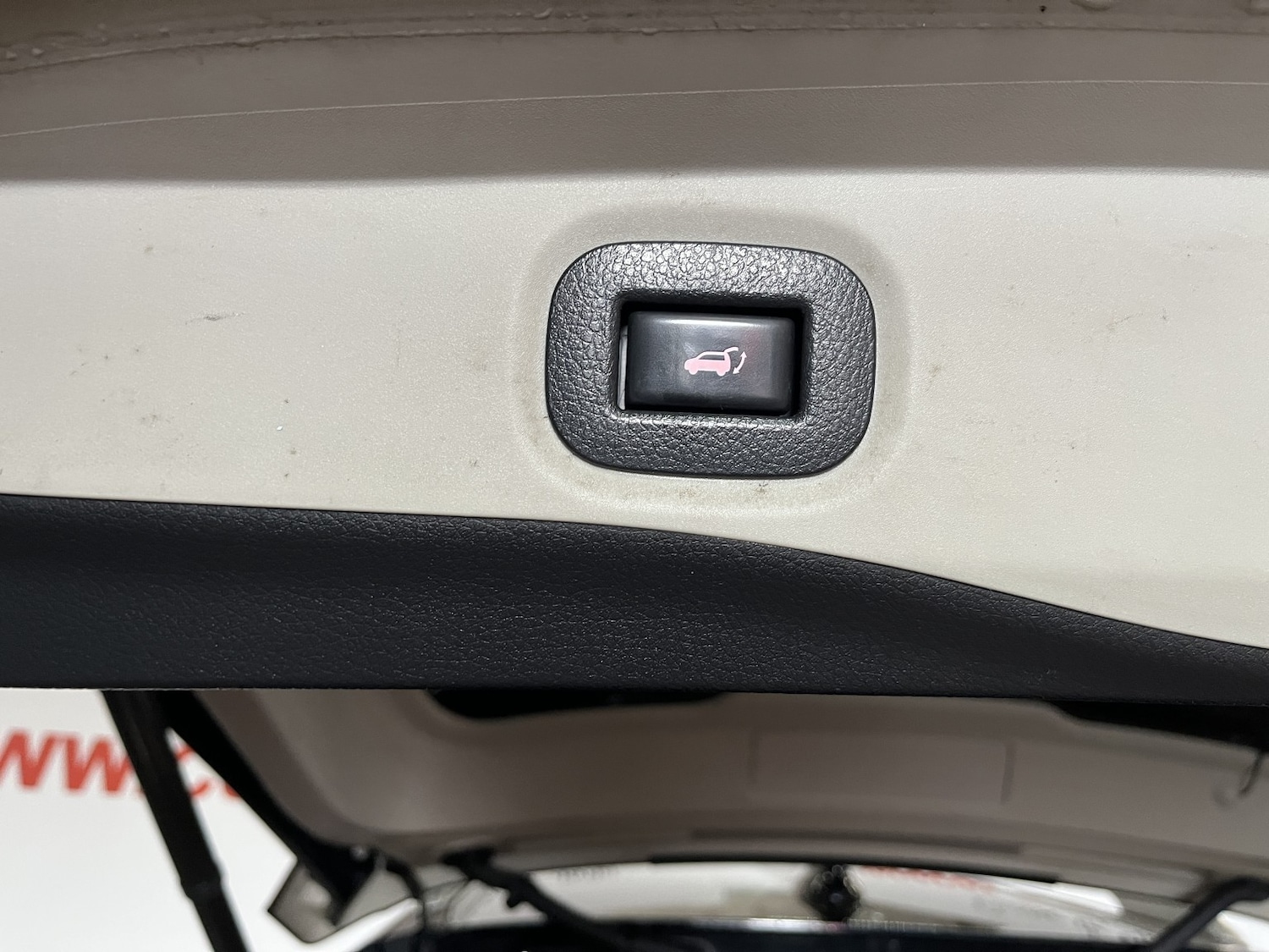 Used Nissan X-Trail 2018 for sale - 78070547: Photo 10