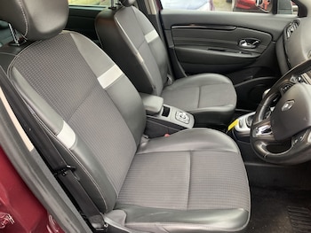 Used Renault Grand Scenic 2014 for sale - 78571510: Photo