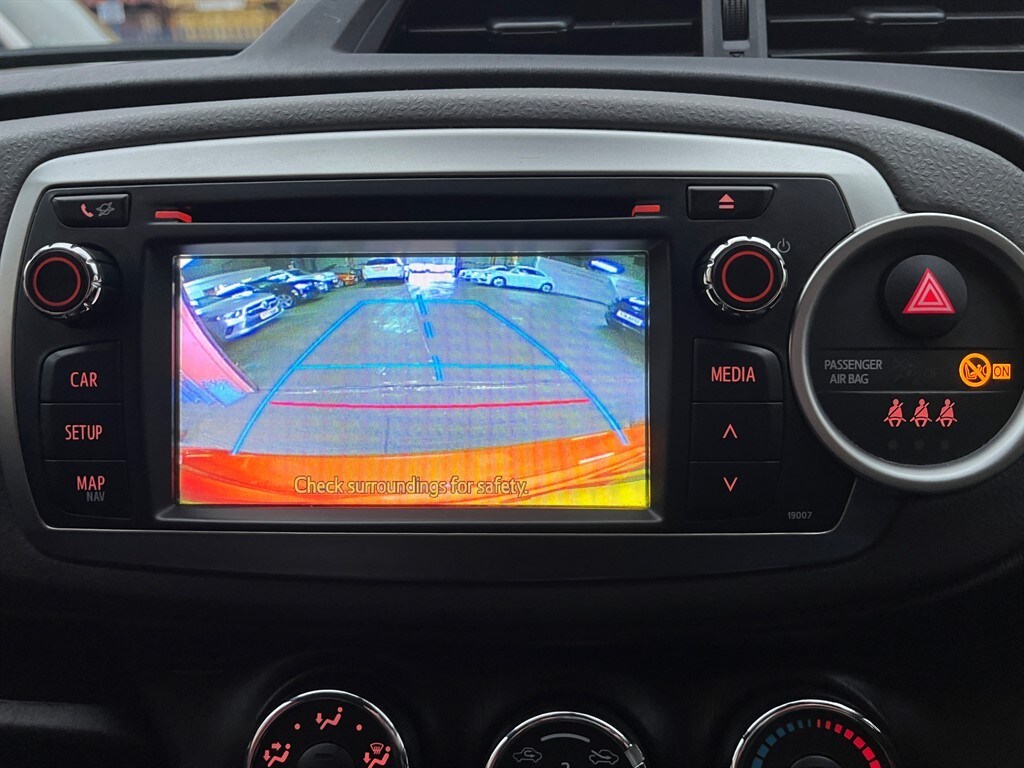 Used Toyota Yaris 2013 for sale - 77721379: Photo 19