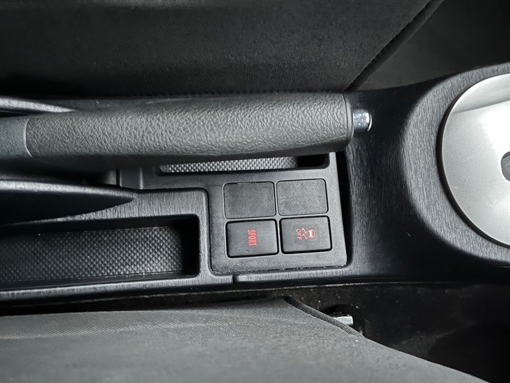 Used Toyota Yaris 2013 for sale - 77721379: Photo 21