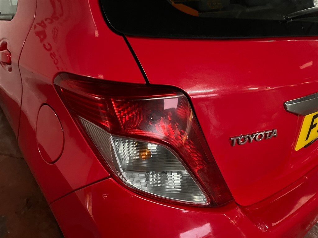 Used Toyota Yaris 2013 for sale - 77721379: Photo 24