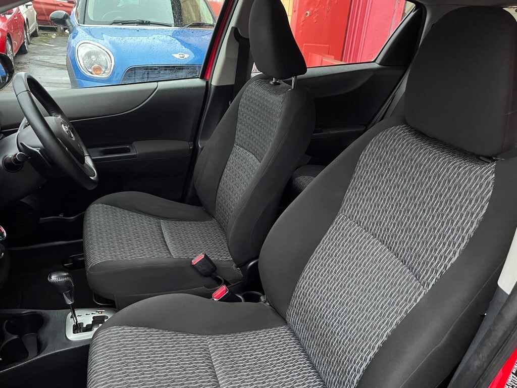 Used Toyota Yaris 2013 for sale - 77721379: Photo 8