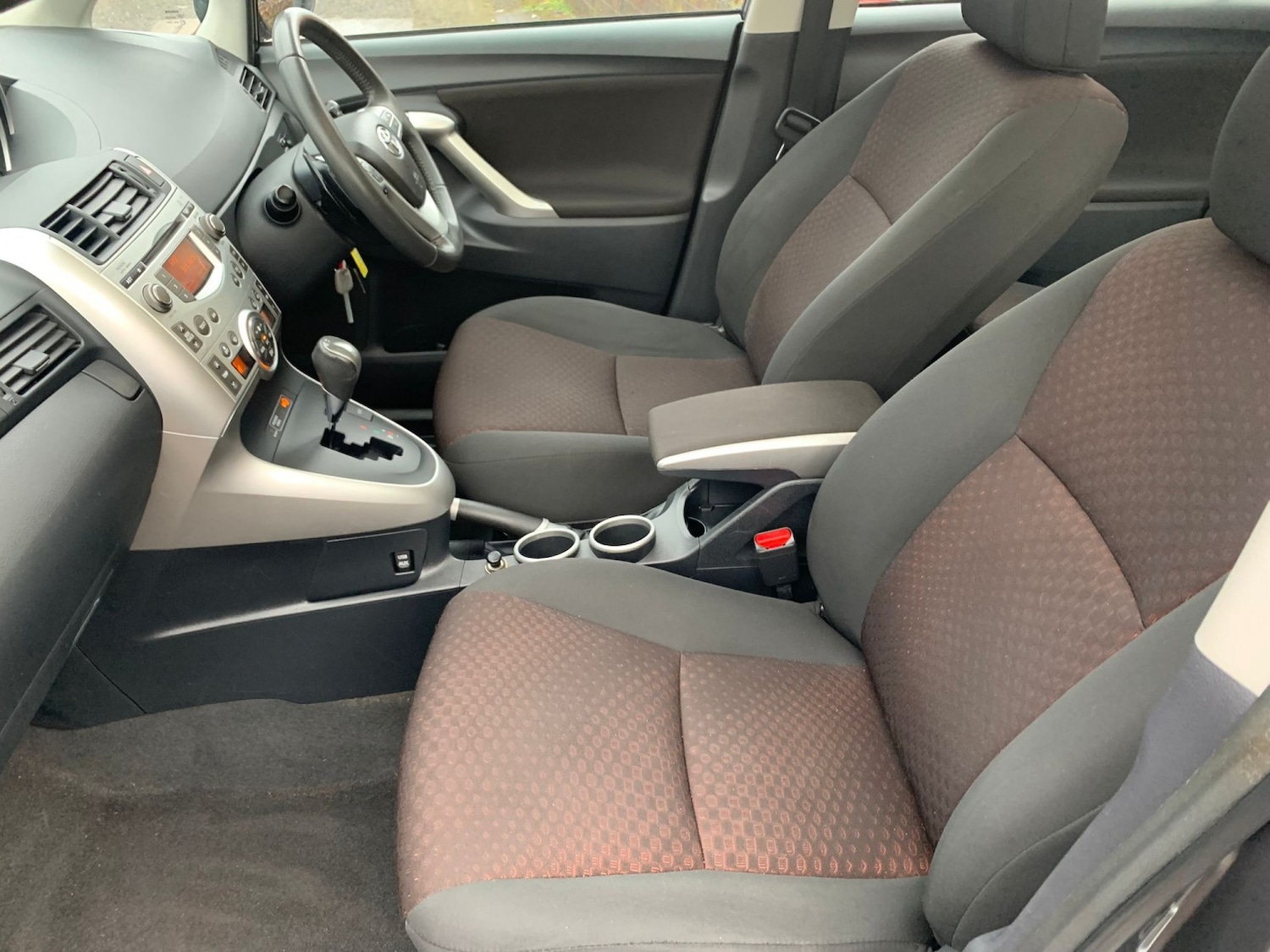 Used Toyota Verso 2011 for sale - 77721319: Photo 18