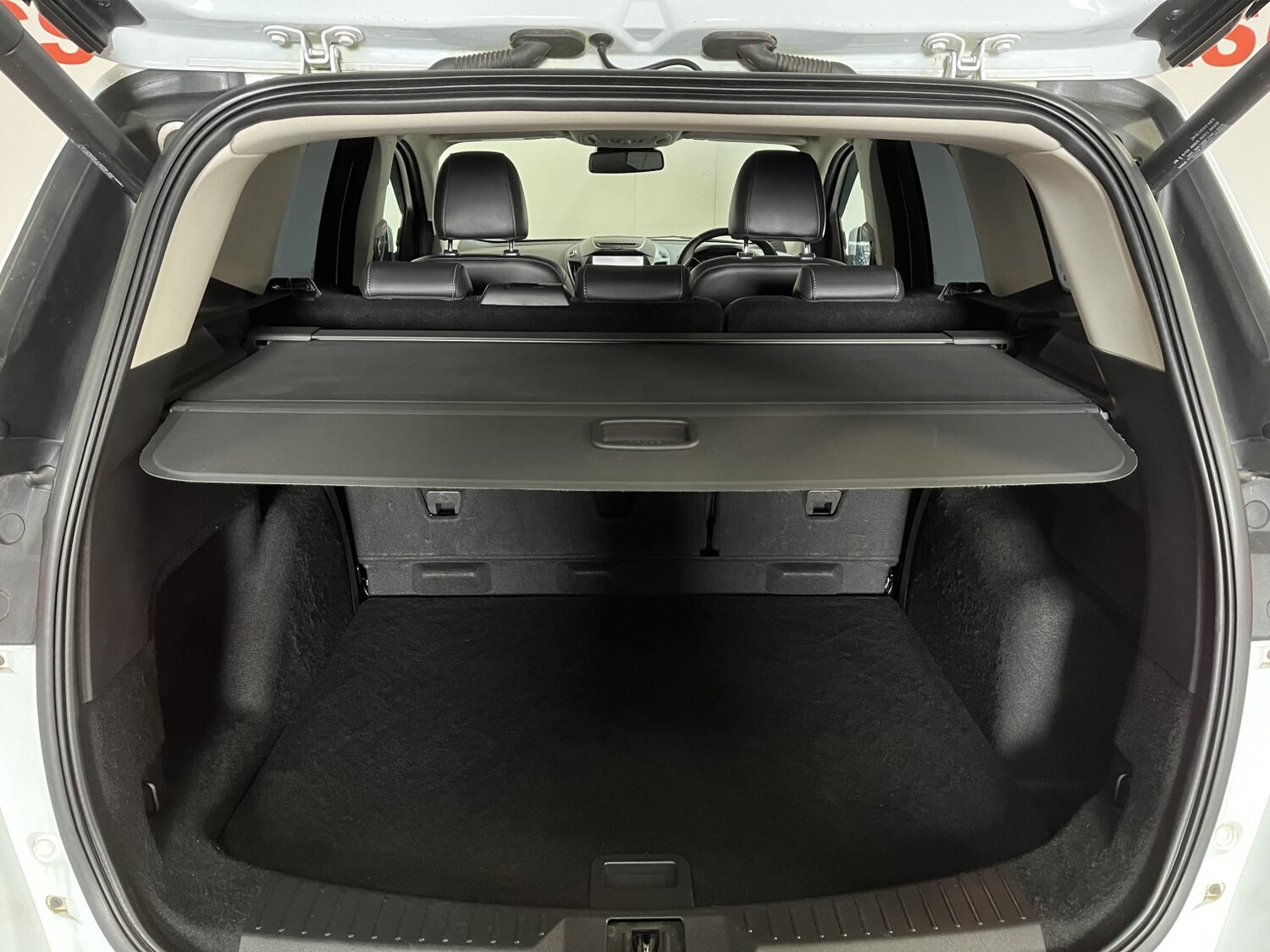 Used Ford Kuga 2016 for sale - 78125130: Photo 10