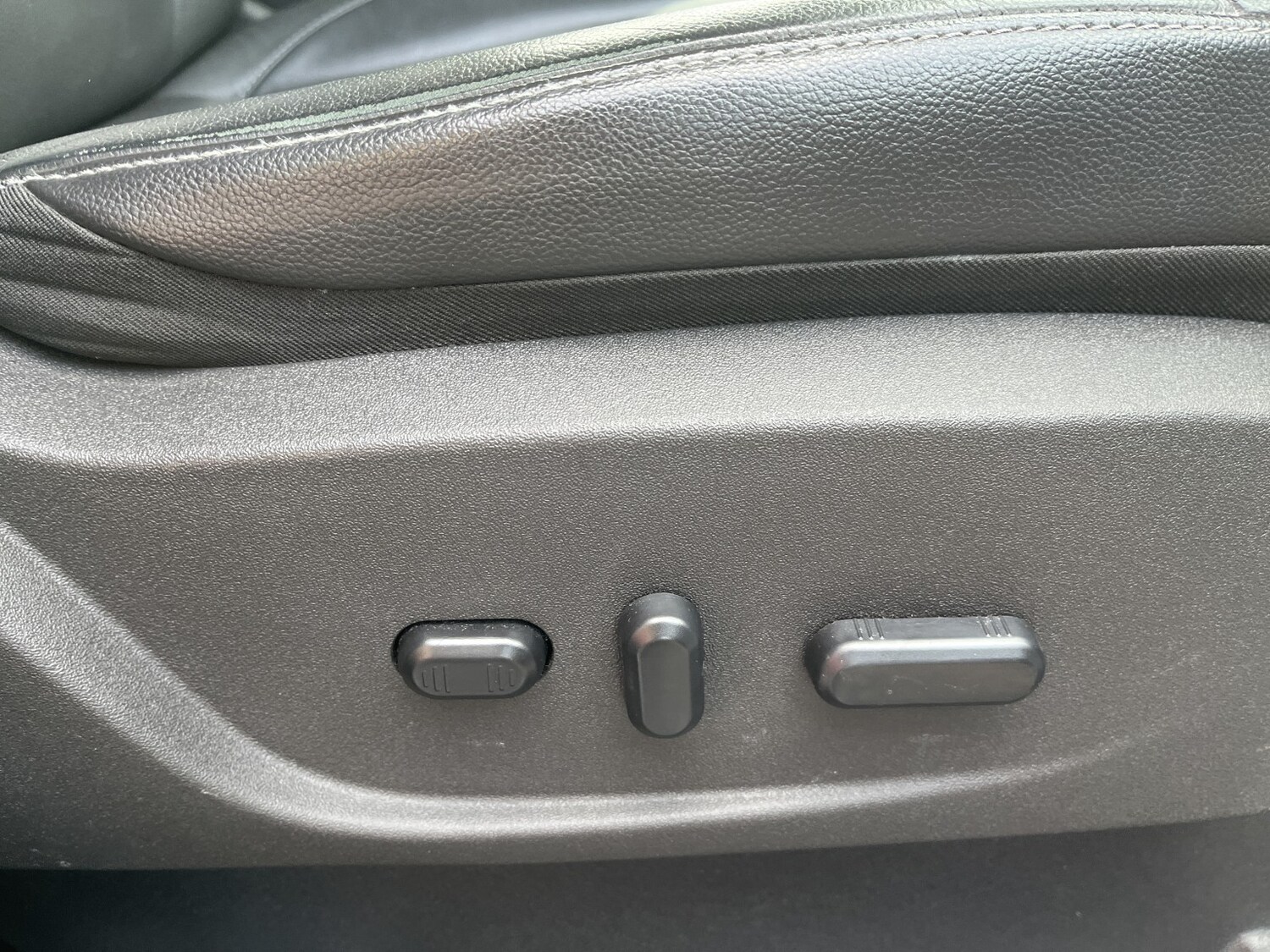 Used Ford Kuga 2016 for sale - 78125130: Photo 14