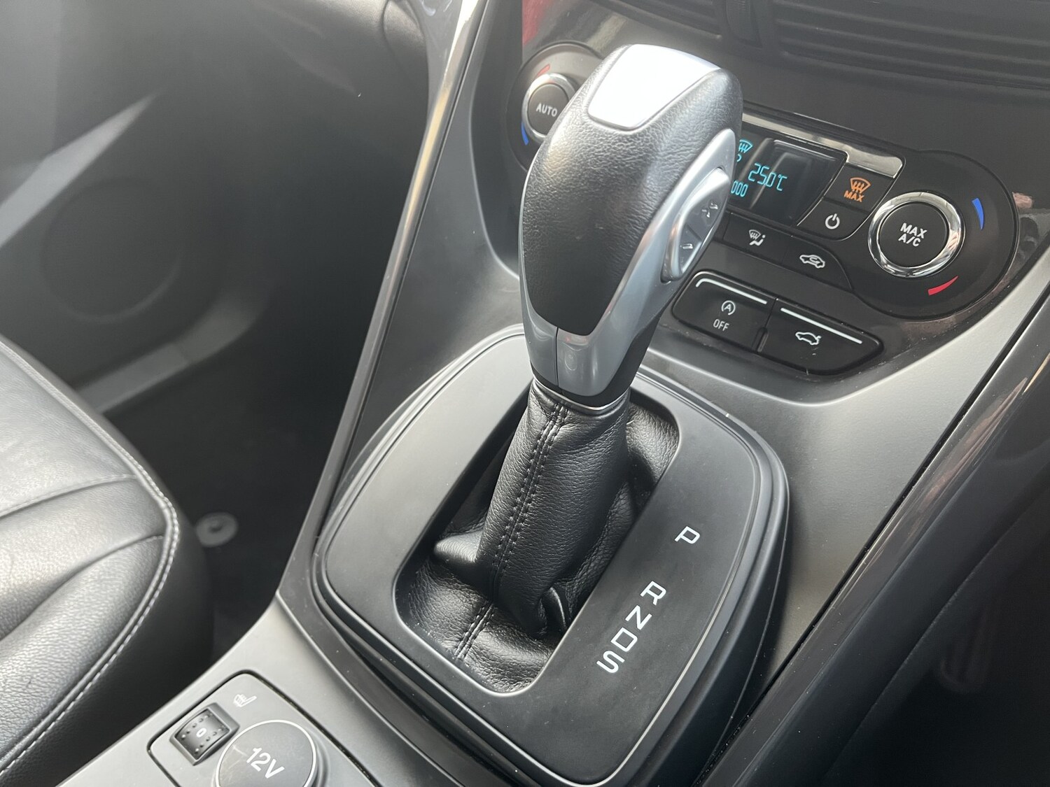 Used Ford Kuga 2016 for sale - 78125130: Photo 24