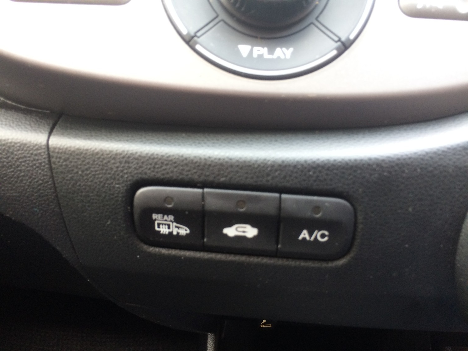 Used Honda Jazz 2010 for sale - 78201969: Photo 22