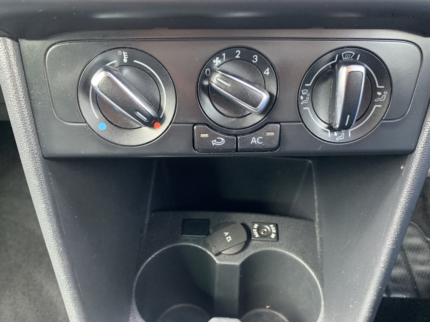 Used Volkswagen Polo 2012 for sale - 78045599: Photo 19