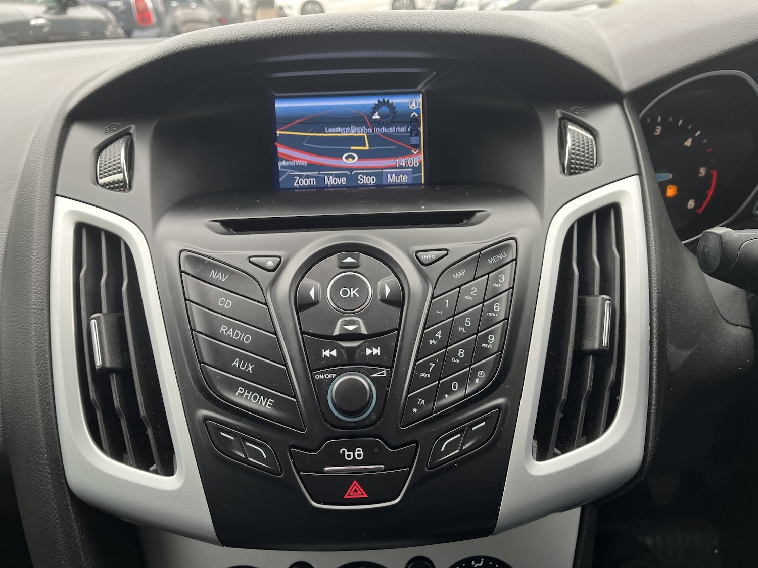 Used Ford Focus 2014 for sale - 77807175: Photo 15