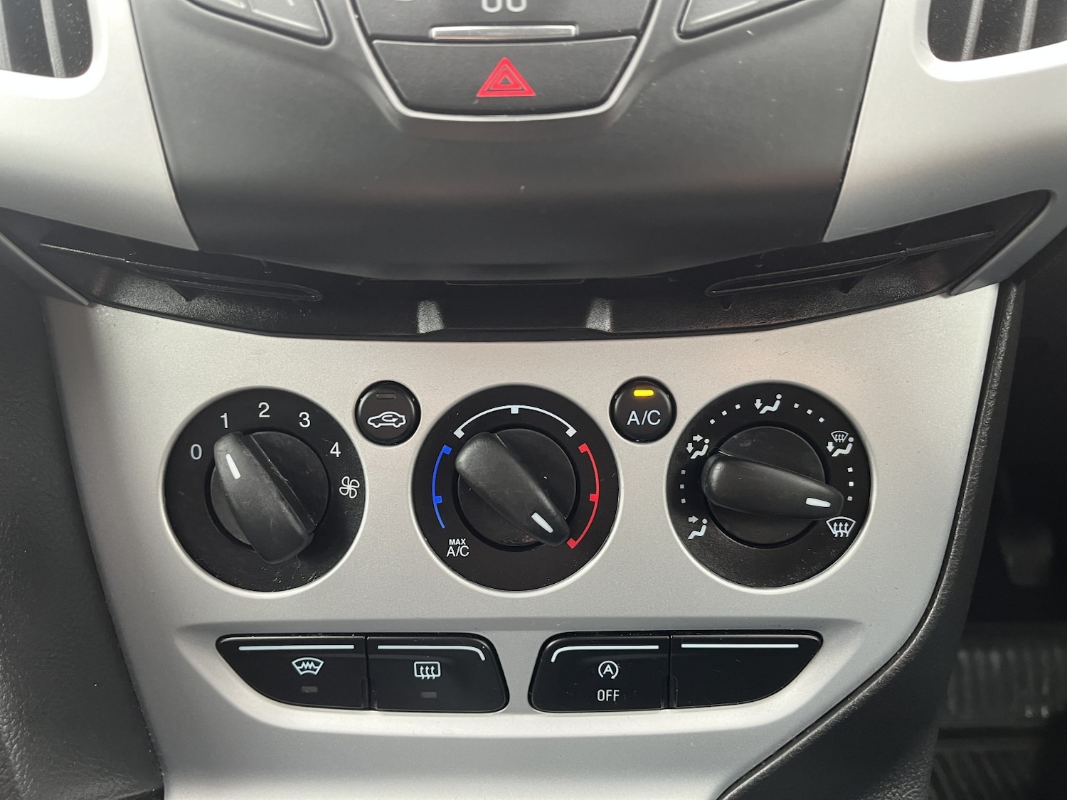 Used Ford Focus 2014 for sale - 77807175: Photo 21