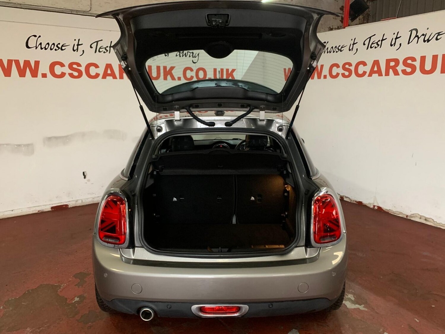 Used MINI Hatch 2019 for sale - 77721381: Photo 9