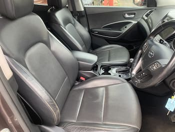 Used Hyundai Santa Fe 2015 for sale - 79672769: Photo